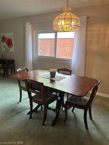 3640 Windermere Road, Niagara Falls, ON - Indoor Photo Showing Dining Room