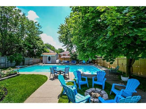 35 Countryside Drive, Welland, ON - Outdoor With In Ground Pool With Backyard