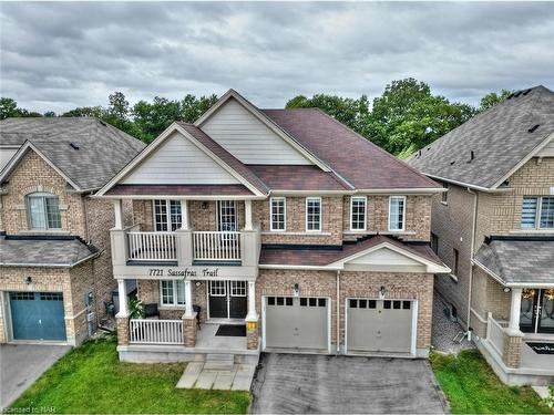 7721 Sassafras Trail, Niagara Falls, ON - Outdoor With Facade