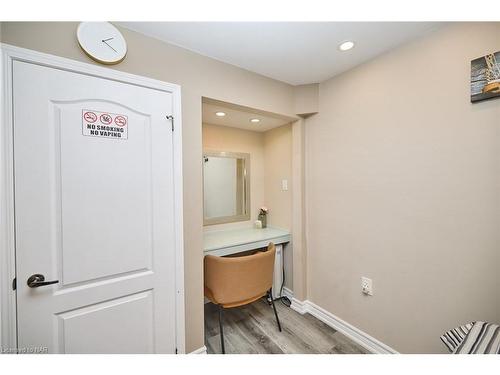 7721 Sassafras Trail, Niagara Falls, ON - Indoor Photo Showing Other Room