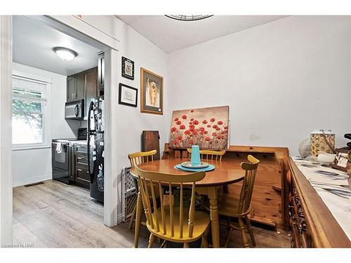 3069 Empire Place, Niagara Falls, ON - Indoor Photo Showing Dining Room