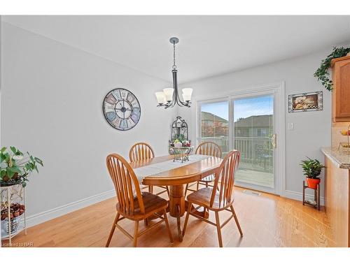 130 Loretta Drive, Virgil, ON - Indoor Photo Showing Dining Room