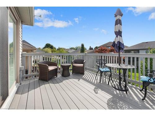 130 Loretta Drive, Virgil, ON - Outdoor With Deck Patio Veranda With Exterior