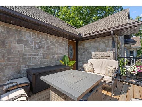 17 Thomas Street, St. Catharines, ON - Outdoor With Deck Patio Veranda With Exterior