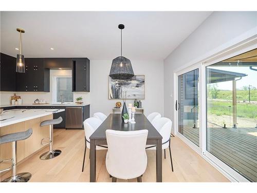 25 Alicia Crescent, Thorold, ON - Indoor Photo Showing Dining Room