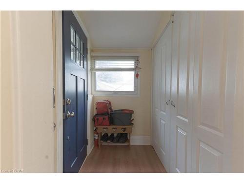 4 Haig Street, St. Catharines, ON - Indoor Photo Showing Other Room