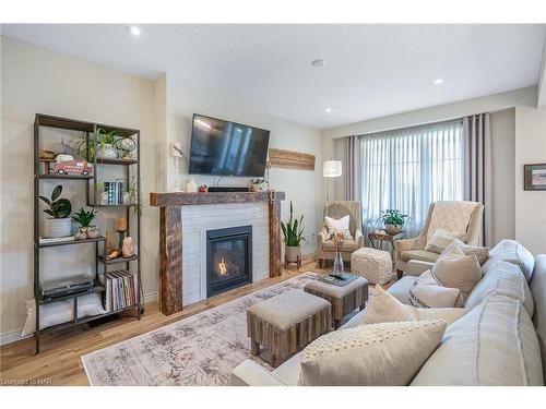 84 Dunrobin Lane, Grimsby, ON - Indoor Photo Showing Living Room With Fireplace