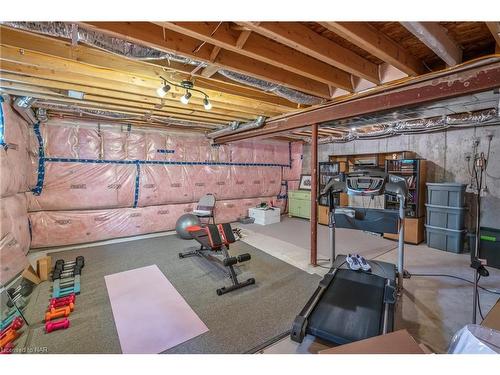 84 Dunrobin Lane, Grimsby, ON - Indoor Photo Showing Basement