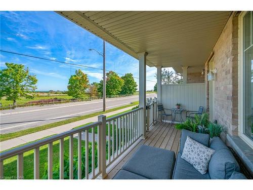 84 Dunrobin Lane, Grimsby, ON - Outdoor With Deck Patio Veranda With Exterior