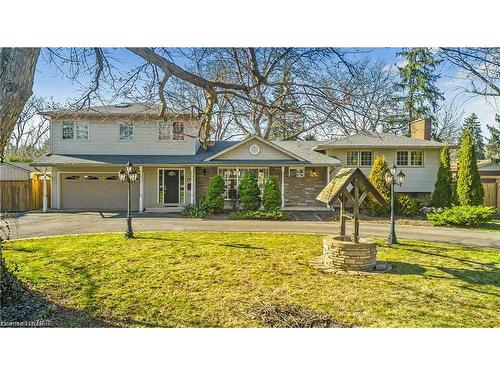 375 Mississauga Street, Niagara-On-The-Lake, ON - Outdoor With Deck Patio Veranda With Facade