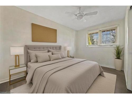 375 Mississauga Street, Niagara-On-The-Lake, ON - Indoor Photo Showing Bedroom