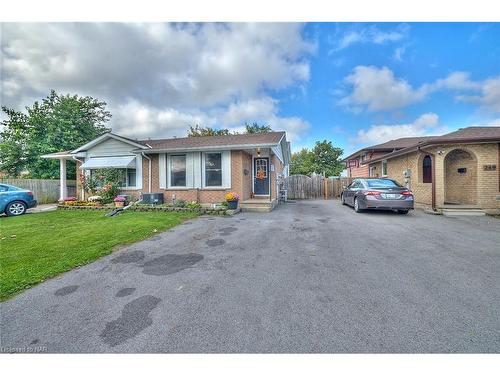 247 St Augustine Drive, St. Catharines, ON - Outdoor With Facade