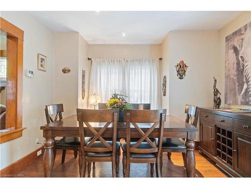 100 Elgin Street, Port Colborne, ON - Indoor Photo Showing Dining Room