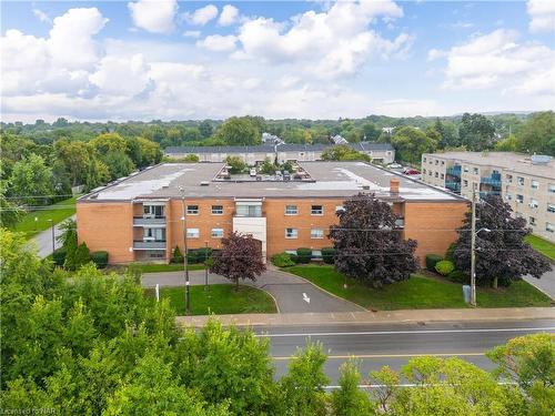 216-242 Oakdale Avenue, St. Catharines, ON - Outdoor With View