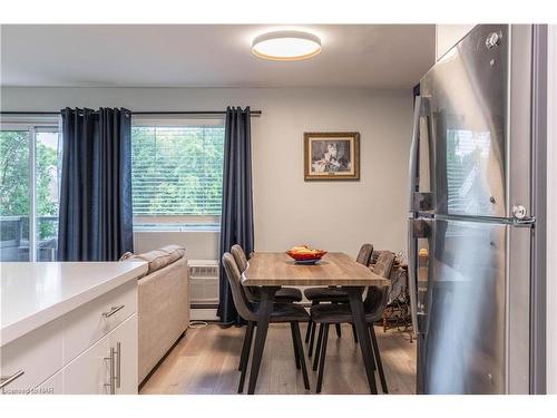 216-242 Oakdale Avenue, St. Catharines, ON - Indoor Photo Showing Dining Room