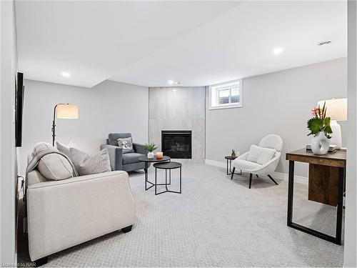 27 Austin Drive, Welland, ON - Indoor Photo Showing Basement