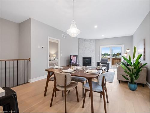 27 Austin Drive, Welland, ON - Indoor Photo Showing Dining Room