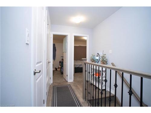 2-9 Renfrew Trail, Welland, ON - Indoor Photo Showing Other Room