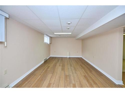 80.5 Pine Street S, Thorold, ON - Indoor Photo Showing Other Room