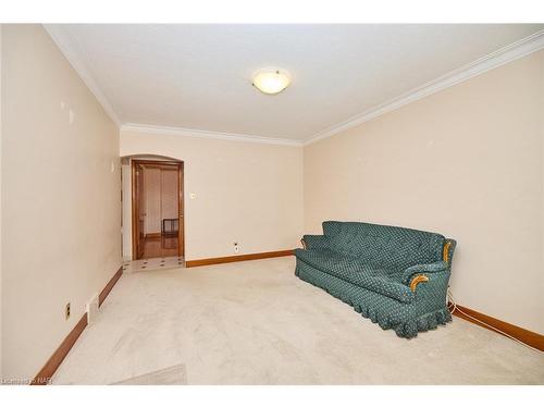 80.5 Pine Street S, Thorold, ON - Indoor Photo Showing Other Room