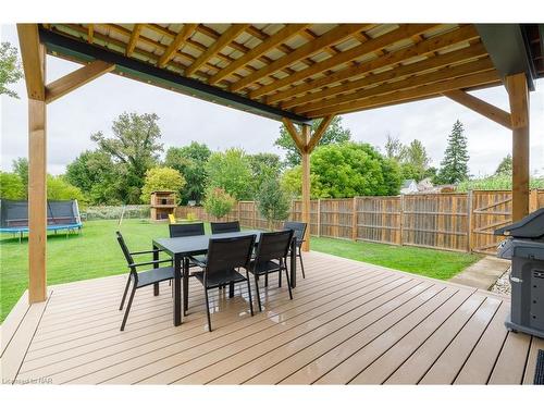 1344 Effingham Street, Pelham, ON - Outdoor With Deck Patio Veranda With Exterior