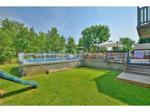 49 St George Street, Welland, ON - Outdoor With Backyard