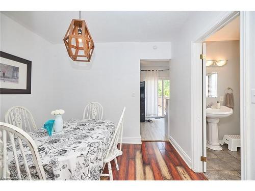 49 St George Street, Welland, ON - Indoor Photo Showing Dining Room