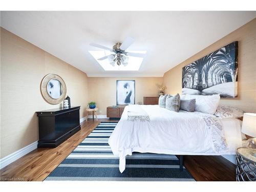 1776 York Road, Niagara-On-The-Lake, ON - Indoor Photo Showing Bedroom