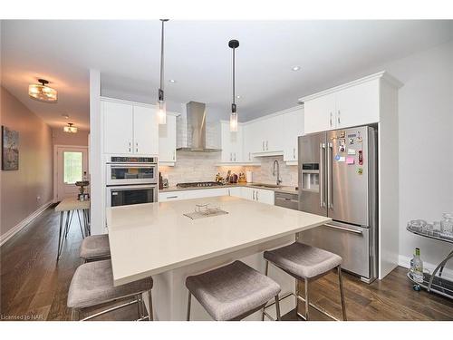 1001 Pelham Road Road, St. Catharines, ON - Indoor Photo Showing Kitchen With Upgraded Kitchen