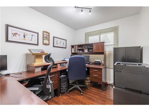 105 Rockwood Avenue, St. Catharines, ON - Indoor Photo Showing Office