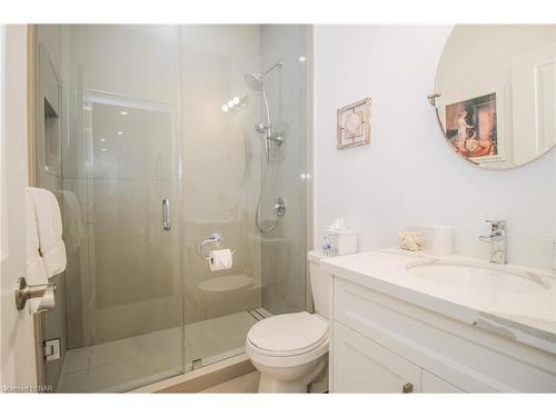 191 Hetram Court Court, Crystal Beach, ON - Indoor Photo Showing Bathroom