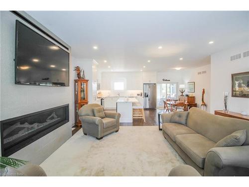 191 Hetram Court Court, Crystal Beach, ON - Indoor Photo Showing Living Room With Fireplace