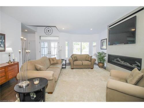 191 Hetram Court Court, Crystal Beach, ON - Indoor Photo Showing Living Room With Fireplace