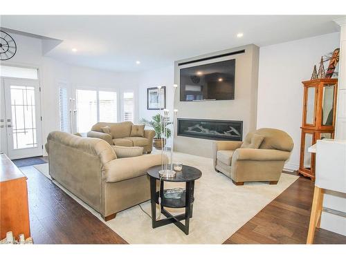 191 Hetram Court Court, Crystal Beach, ON - Indoor Photo Showing Living Room With Fireplace