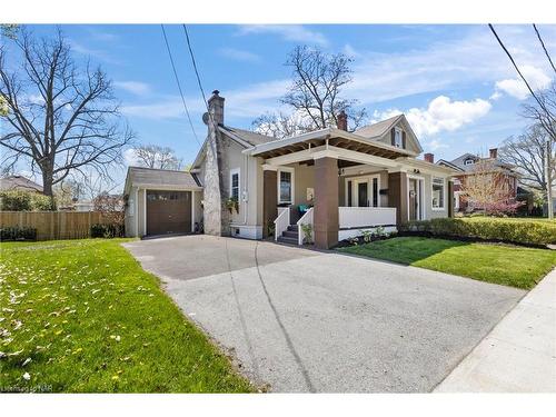 123 Elgin Street W, Welland, ON - Outdoor With Facade