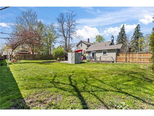 123 Elgin Street W, Welland, ON - Outdoor With Backyard