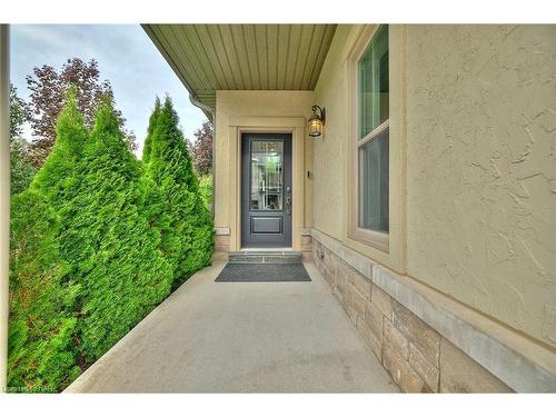 50 Aberdeen Lane S, Niagara-On-The-Lake, ON - Outdoor With Deck Patio Veranda