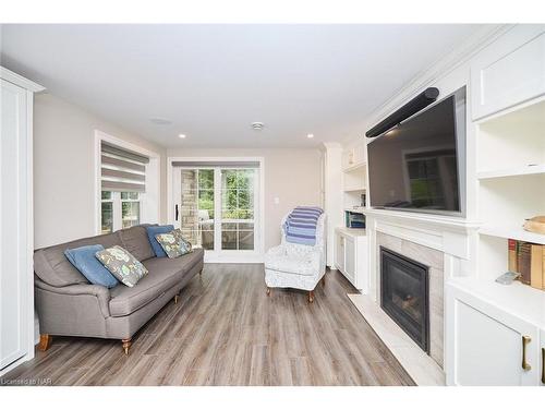 50 Aberdeen Lane S, Niagara-On-The-Lake, ON - Indoor Photo Showing Living Room With Fireplace