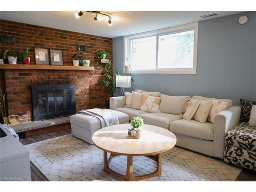 51 6Th Line, Caledonia, ON - Indoor Photo Showing Living Room With Fireplace