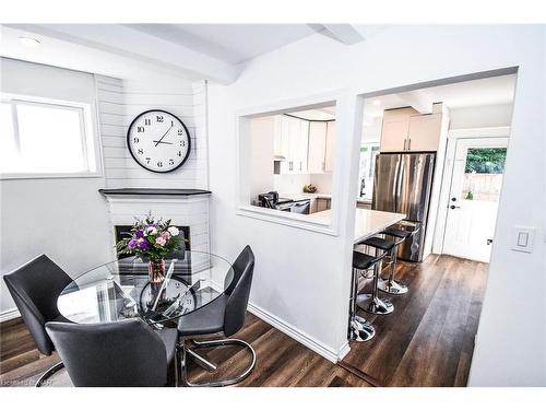 39 Richmond Avenue, St. Catharines, ON - Indoor Photo Showing Dining Room