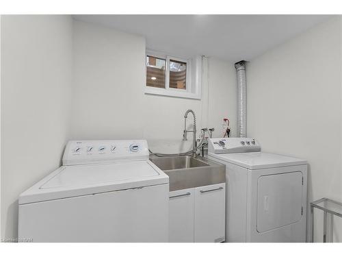 9 Elaine Court, St. Catharines, ON - Indoor Photo Showing Laundry Room