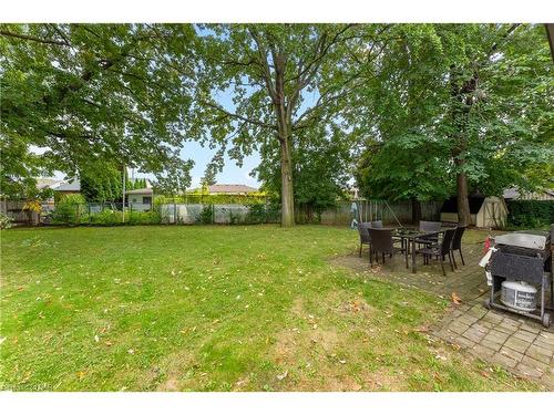 9 Elaine Court, St. Catharines, ON - Outdoor With Backyard