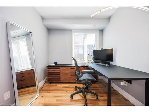 833C-12 Laidlaw Street, Toronto, ON - Indoor Photo Showing Office