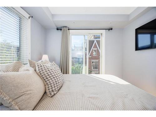 833C-12 Laidlaw Street, Toronto, ON - Indoor Photo Showing Bedroom