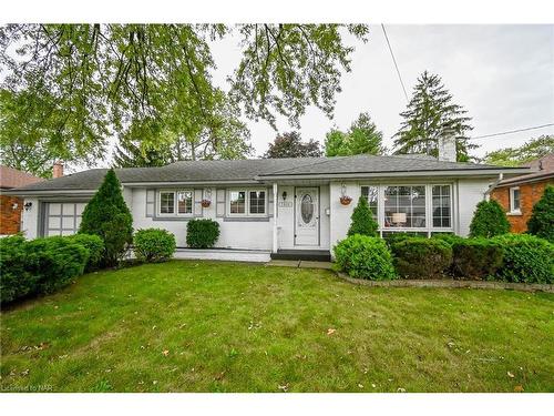 7016 Garden Street, Niagara Falls, ON - Outdoor With Facade