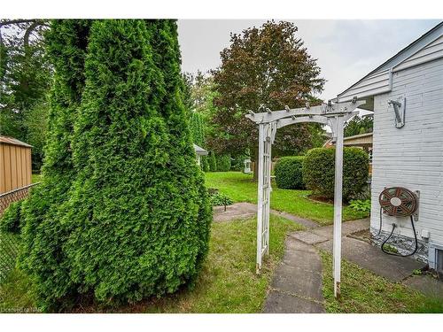 7016 Garden Street, Niagara Falls, ON - Outdoor