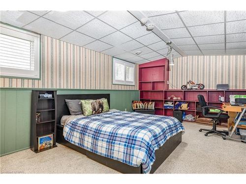 3 Lakebreeze Crescent, St. Catharines, ON - Indoor Photo Showing Bedroom