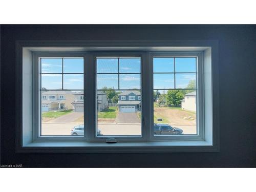 Upper-75 Hillcrest Road, Port Colborne, ON - Indoor Photo Showing Other Room