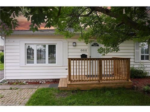 6610 Montrose Road, Niagara Falls, ON - Outdoor With Deck Patio Veranda