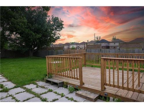 6610 Montrose Road, Niagara Falls, ON - Outdoor With Deck Patio Veranda With Backyard